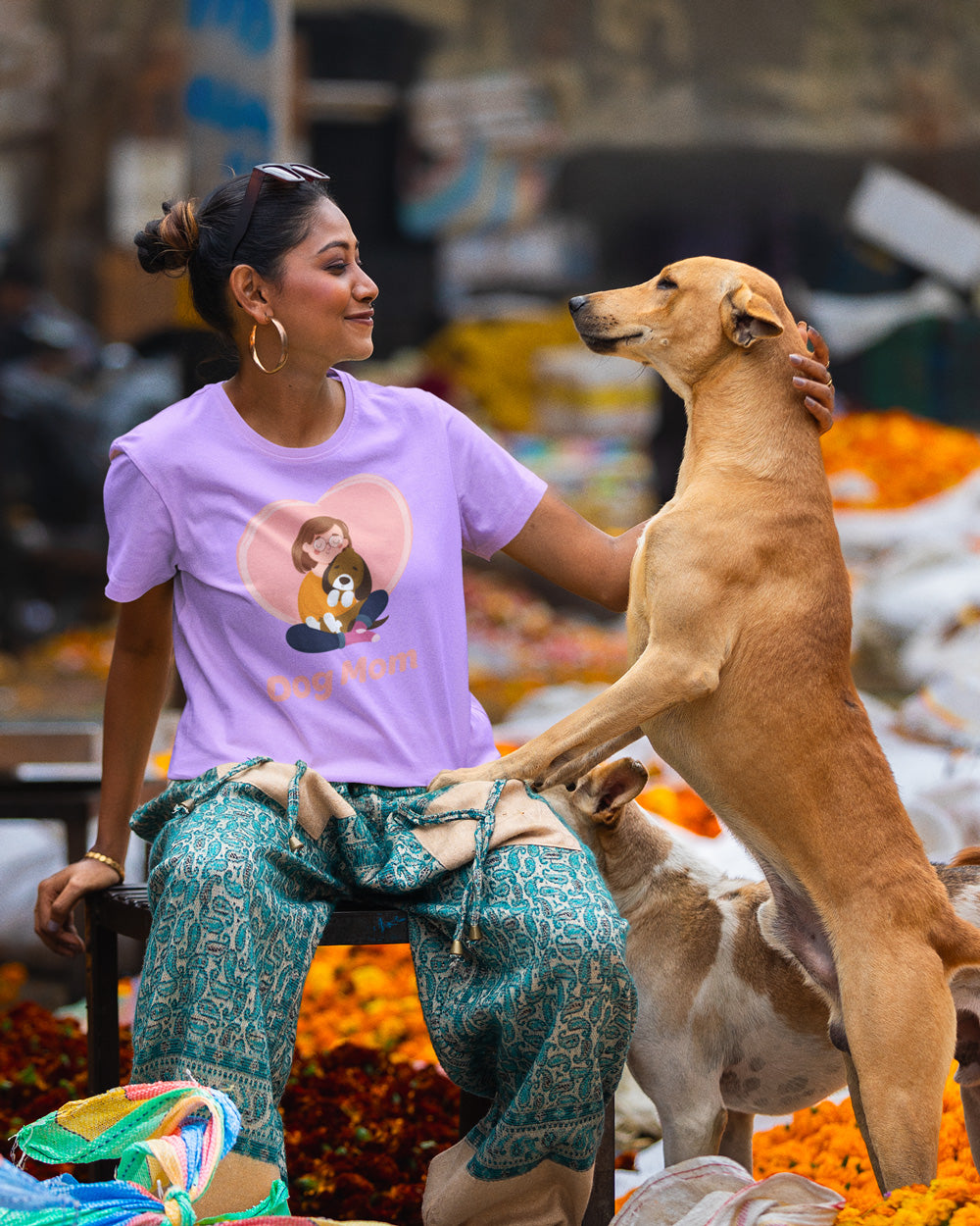 Women’s Dog Mom Love Oversized T-Shirt – 100% Cotton Pet Mom Apparel